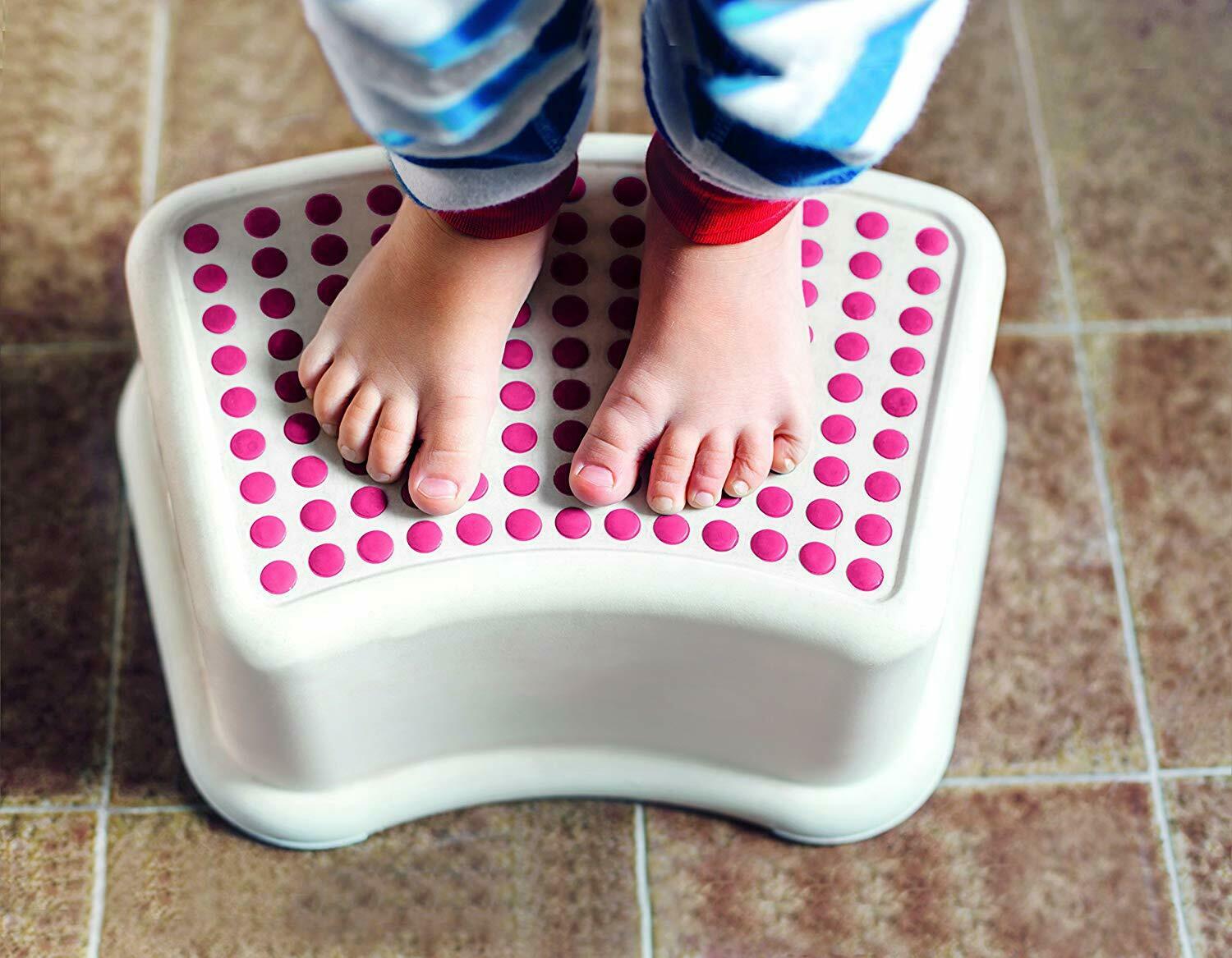 Plastic Child Foot Step Stool Anti-Slip Cover on Top For Children Practical Non-Slip Toilet Step